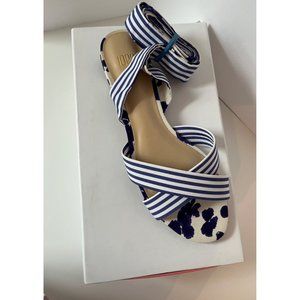 NWOT Cabi Floral Tie Up Sandals, Size 8